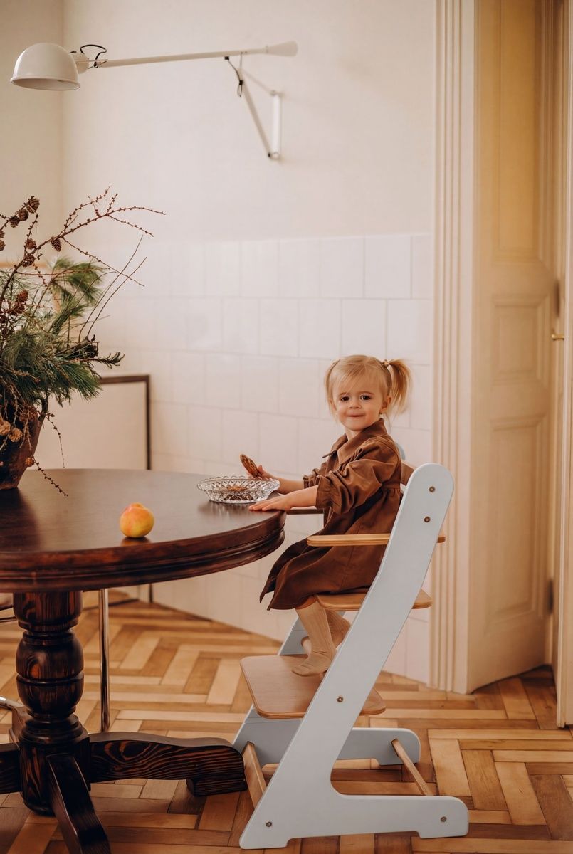 Зростаючий стілець Сірий Grow-with-me chair фото
